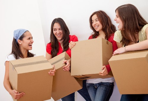 Professional packing services in Westhendon for a smooth home move