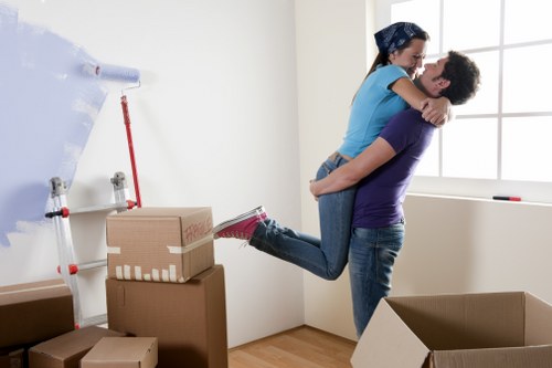 Local moving team handling a compact removal service in Westhendon