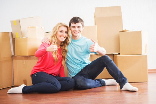Secure storage unit in Westhendon for everyday belongings