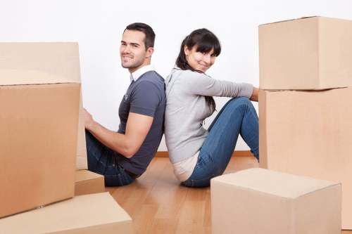 Fragile item packing and box preparation in Westhendon